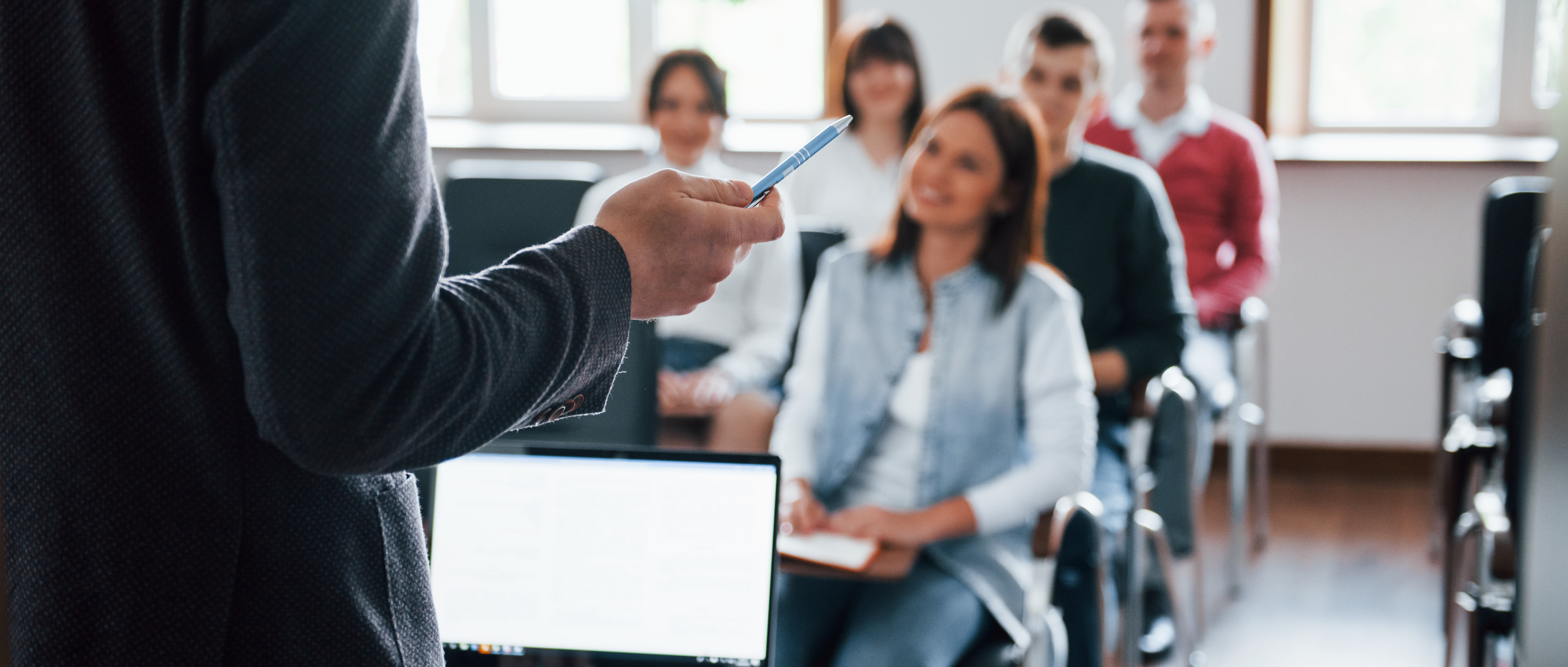 Imagen de Aruba, representando la expansión global de nuestros servicios de contabilidad y consultoría